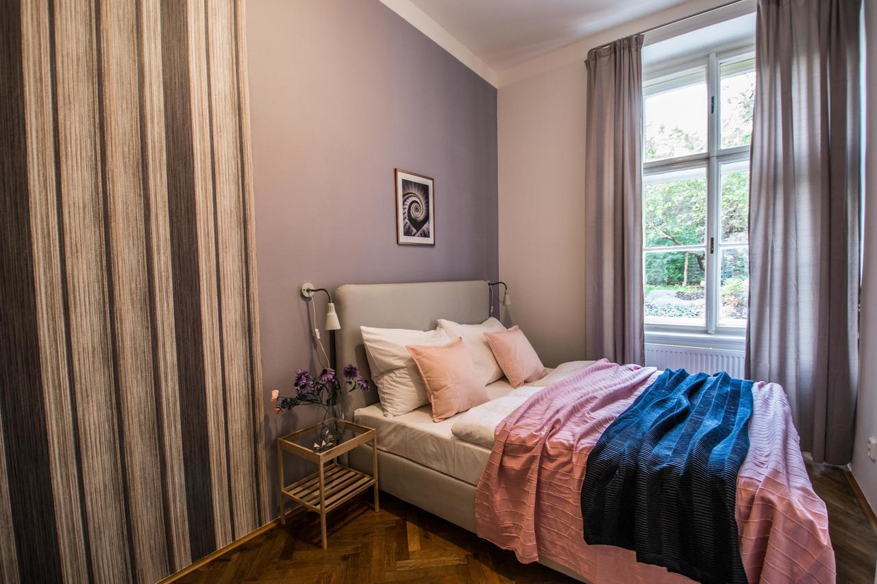3Bdr City Center Ruterra Apartment Prag Dış mekan fotoğraf